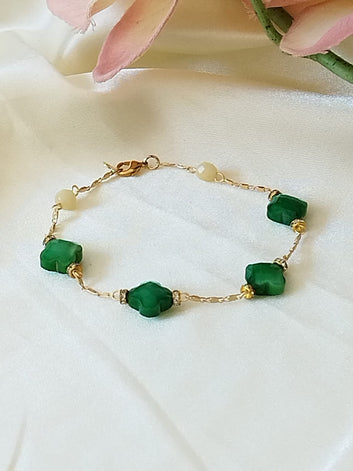 Trefle Bracelet- Perle d'eau douce - Trèfle Vert